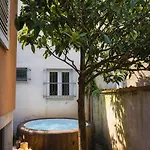 Relax A Casa Con Jacuzzi E Giardino *