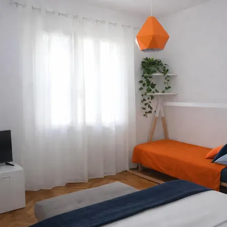 Relax A Casa Con Jacuzzi E Giardino Vila *