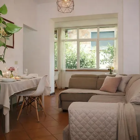 Relax A Casa Con Jacuzzi E Giardino Vila *