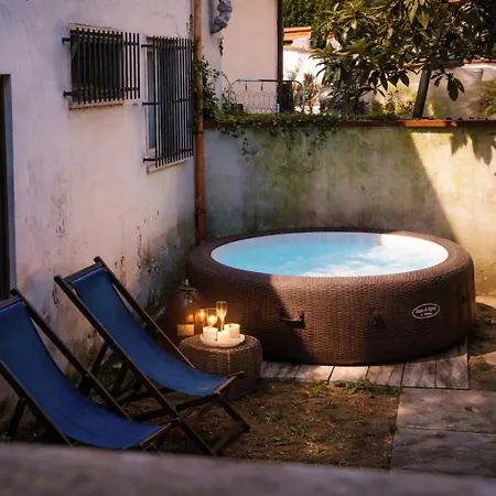 Relax A Casa Con Jacuzzi E Giardino 卡麦奥雷